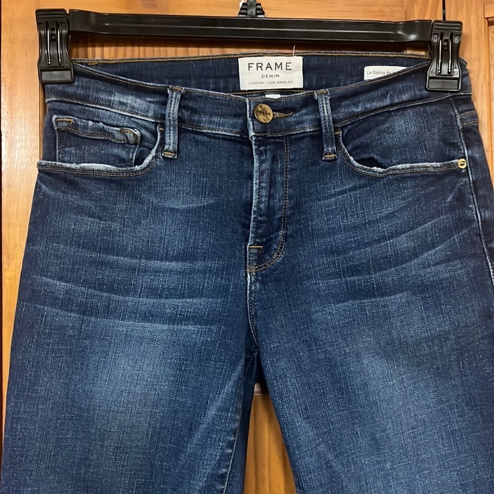 Frame “Le Skinny de Jeanne Crop” Jeans - Picture 3 of 12